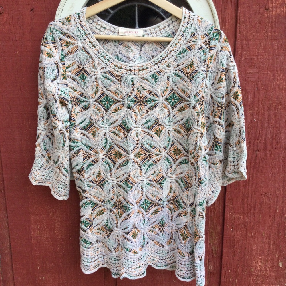Solitaire Embroidered Top